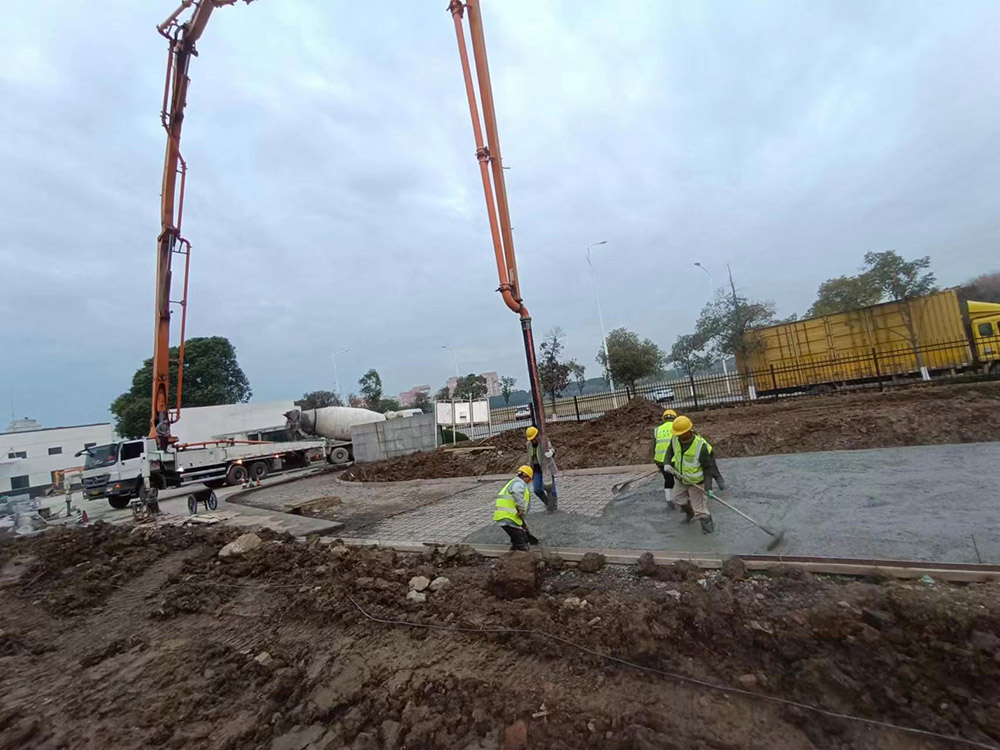 廠區(qū)景觀道路施工